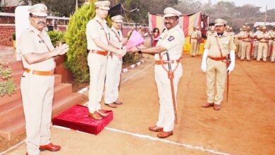 Photo of मनोजकुमार यादव यांना केंद्र शासनाचे आंतरिक सेवा पदक प्रदान!