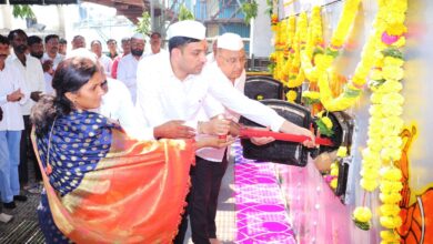 Photo of चालू गळीत हंगाम उस उत्पादकच्या विश्वासावर युटोपियन यशस्वीपणे पार पाडेल–उमेश परिचारक